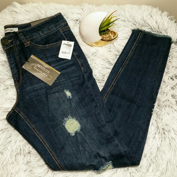 Charlotte Russe Denim - NWT Charlotte Russe refuge skinny boyfriend jeans